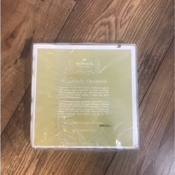NWT Vintage Hallmark Napkins - Picture 6 of 8